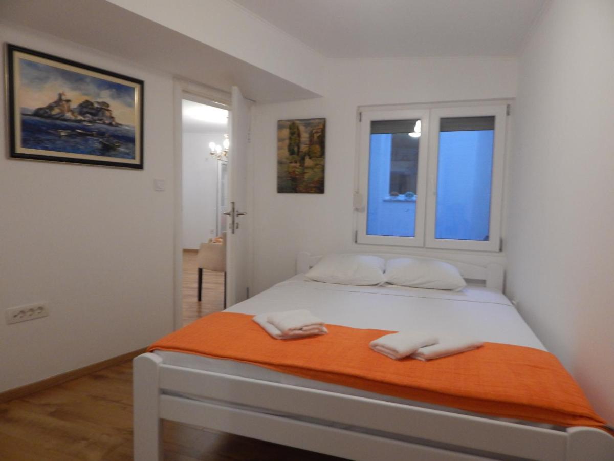 Sveti Stefan- Apartment Dora Eksteriør billede