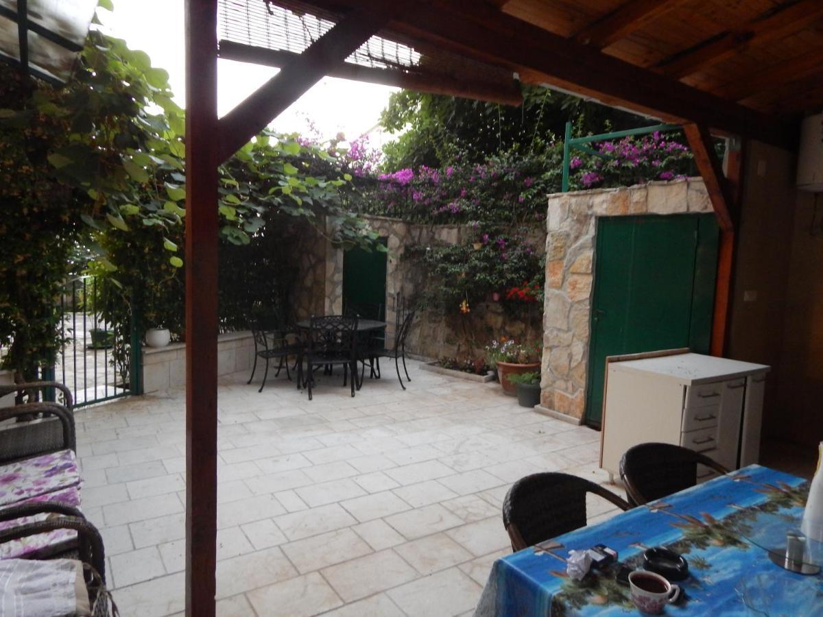Sveti Stefan- Apartment Dora Eksteriør billede