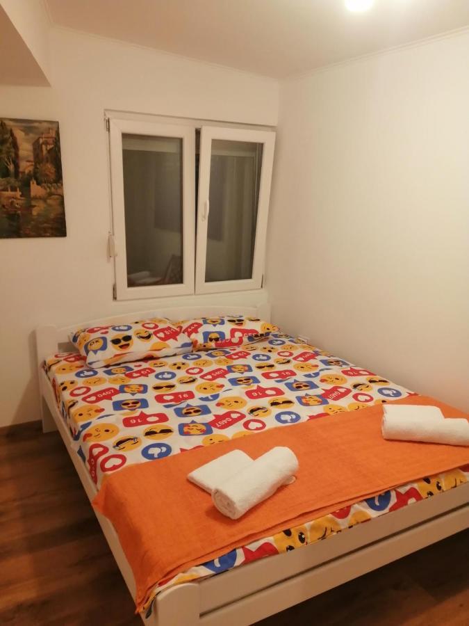 Sveti Stefan- Apartment Dora Eksteriør billede