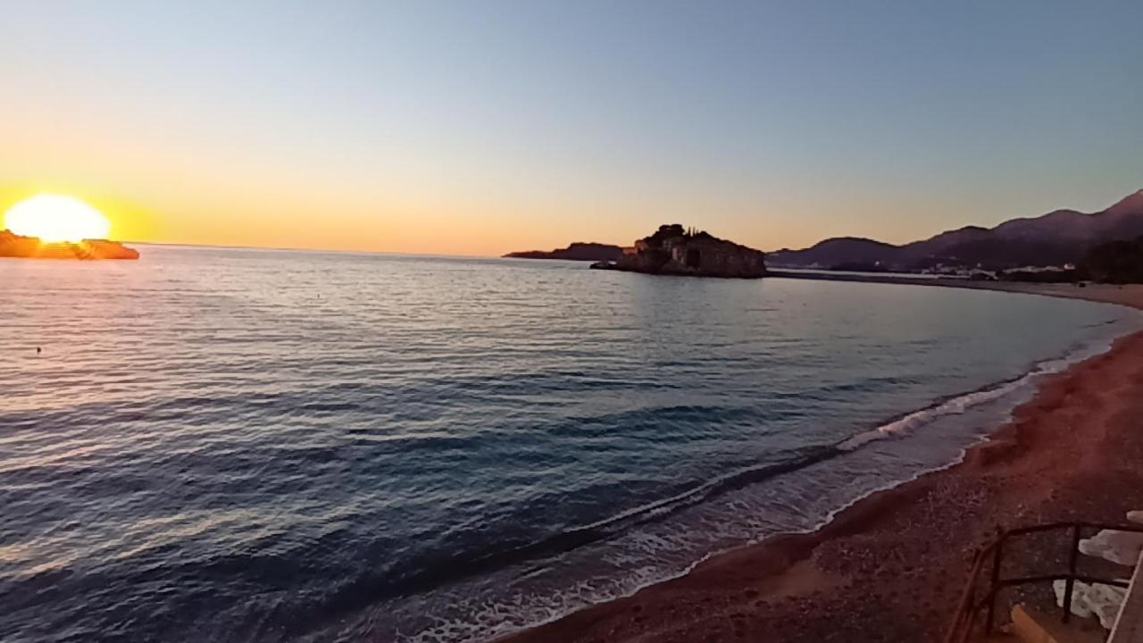 Sveti Stefan- Apartment Dora Eksteriør billede